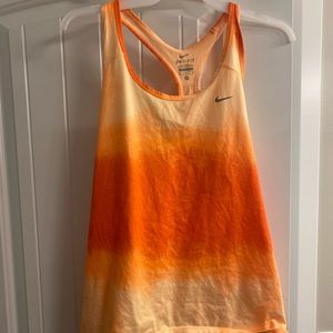 Nike tank